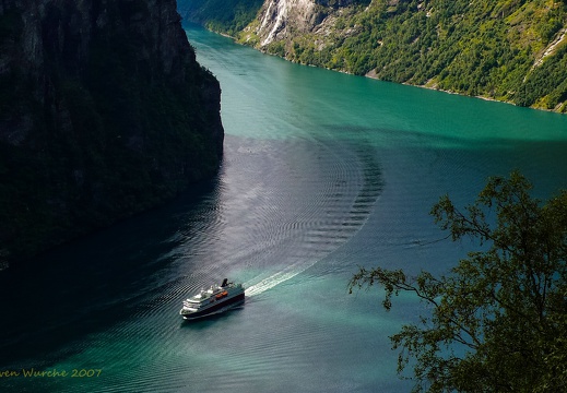 C Geiranger 16 LR sRGB