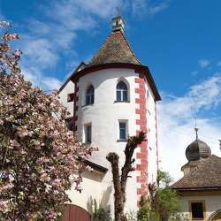 Burgen und Schlösser
